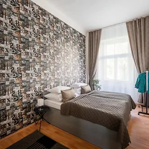  Apartment - Karlin