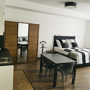  Apartment Like